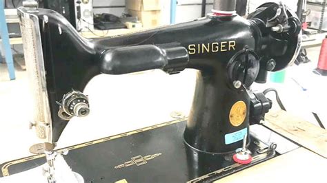 singer sewing machine weight.